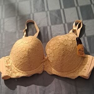 Women's Rosa Lace Bra in Cream
